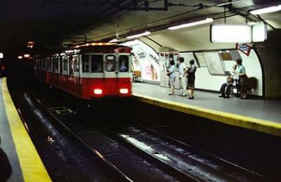20081008222013-antiguo-metro-madrid.jpg