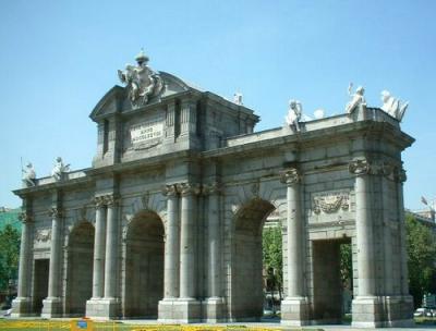 20090728204045-madrid-puerta-alcala-1jpg.jpg